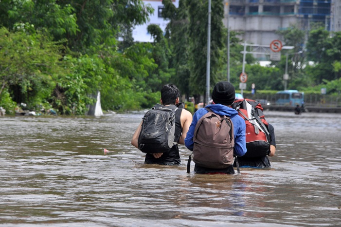 Waspadai Penyakit Saat Banjir, Ini yang Perlu Dilakukan!